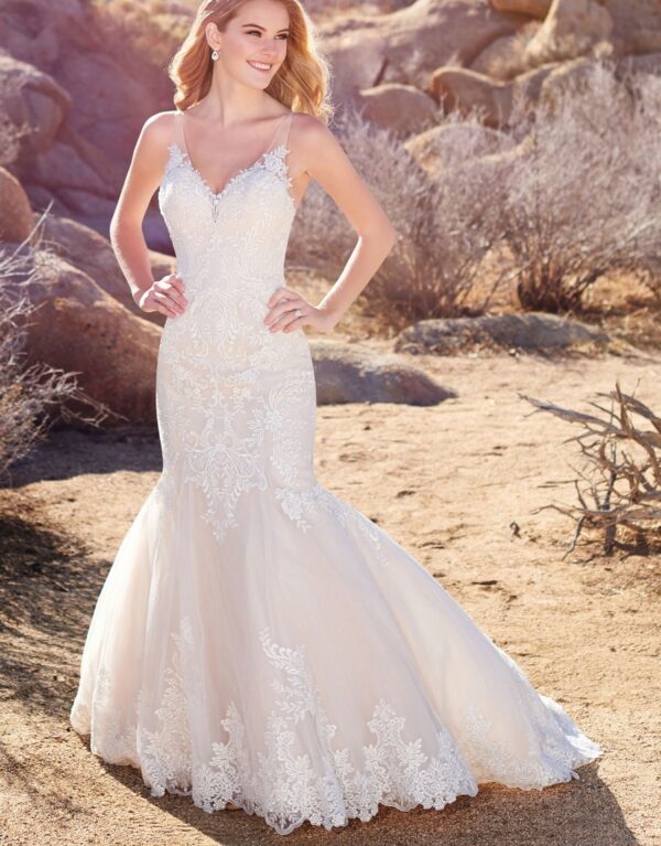 220112 ivory light champagne f d