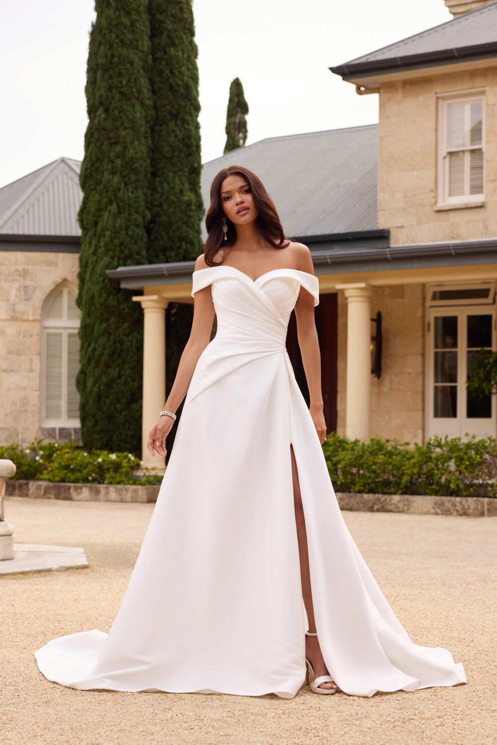 Y3122 Νυφικό Φόρεμα Sophia Tolli