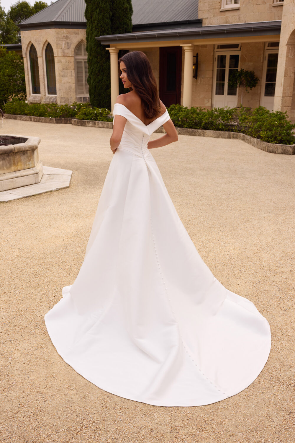 Y3122 ivory b