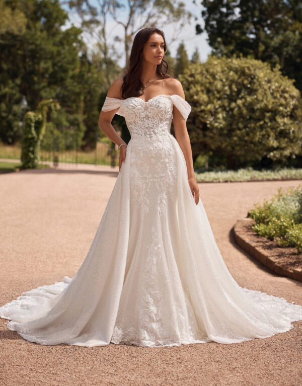 ST624 ivory c