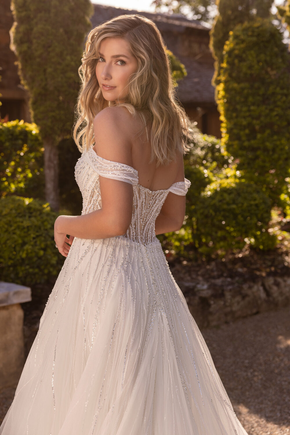 ST633 ivory blush d