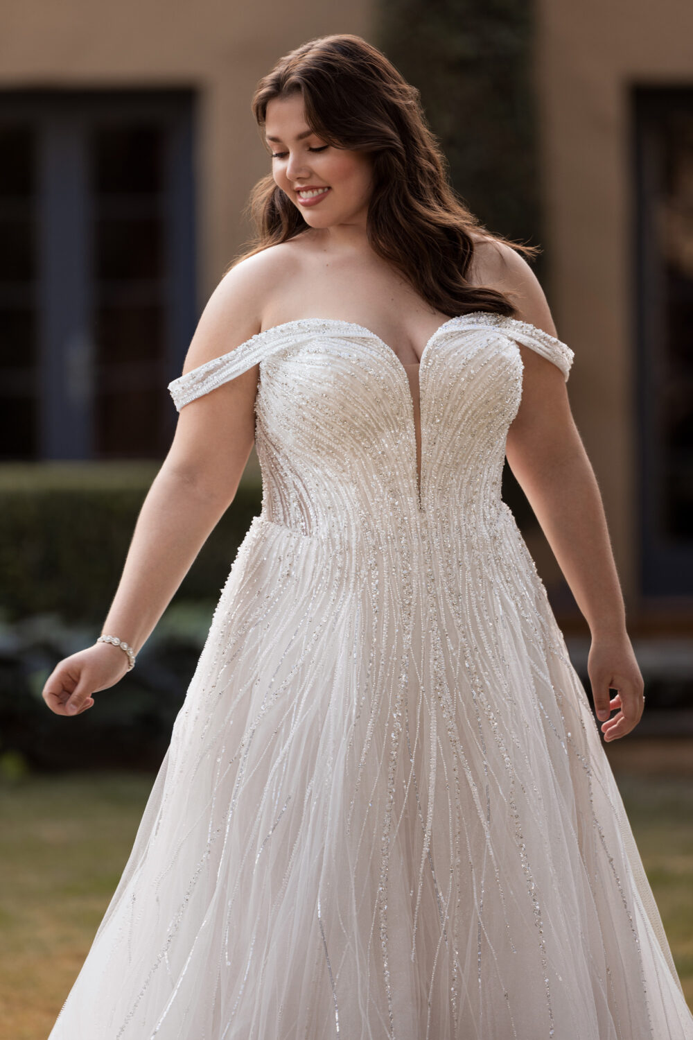 ST633 ivory blush f