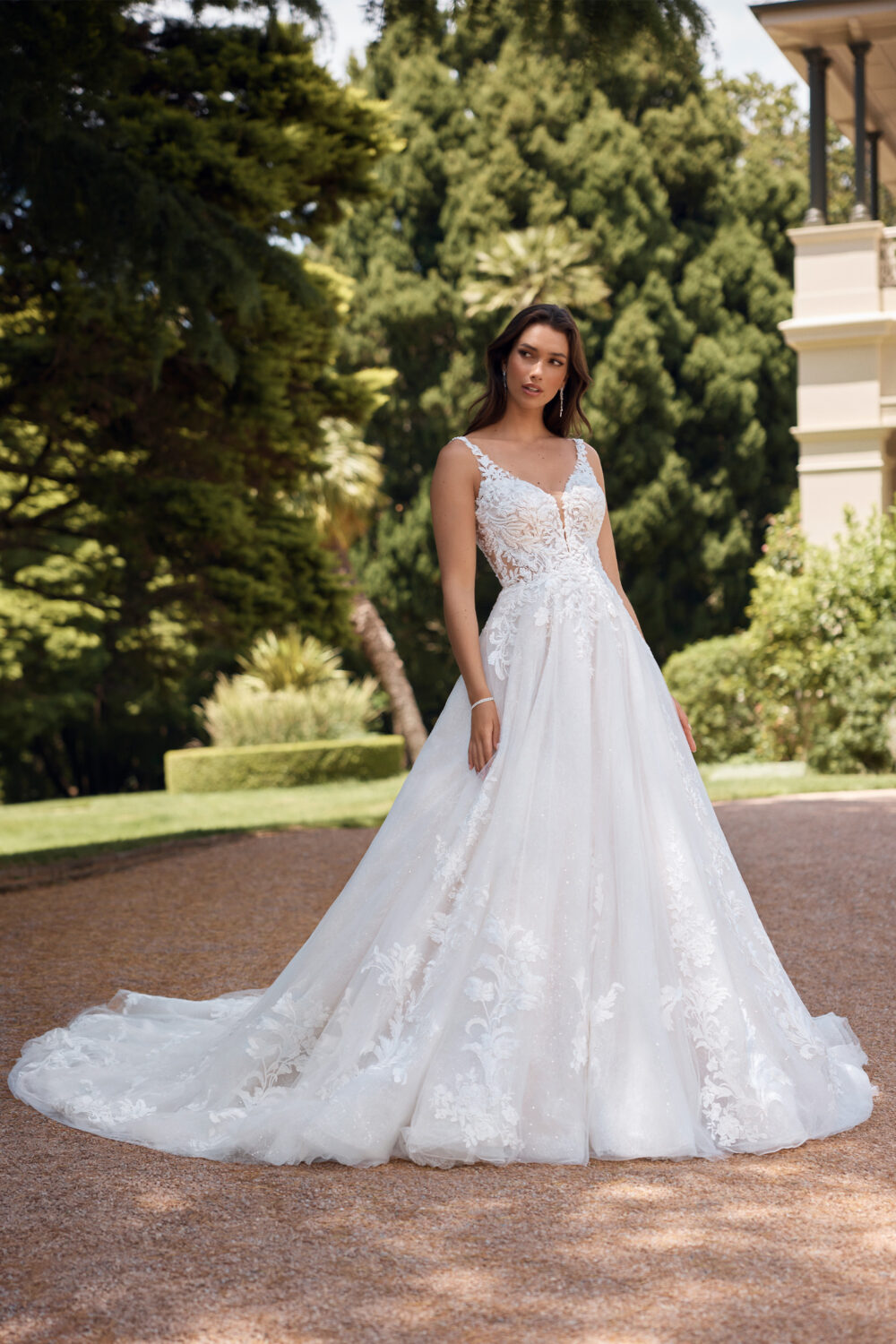 ST623 ivory b